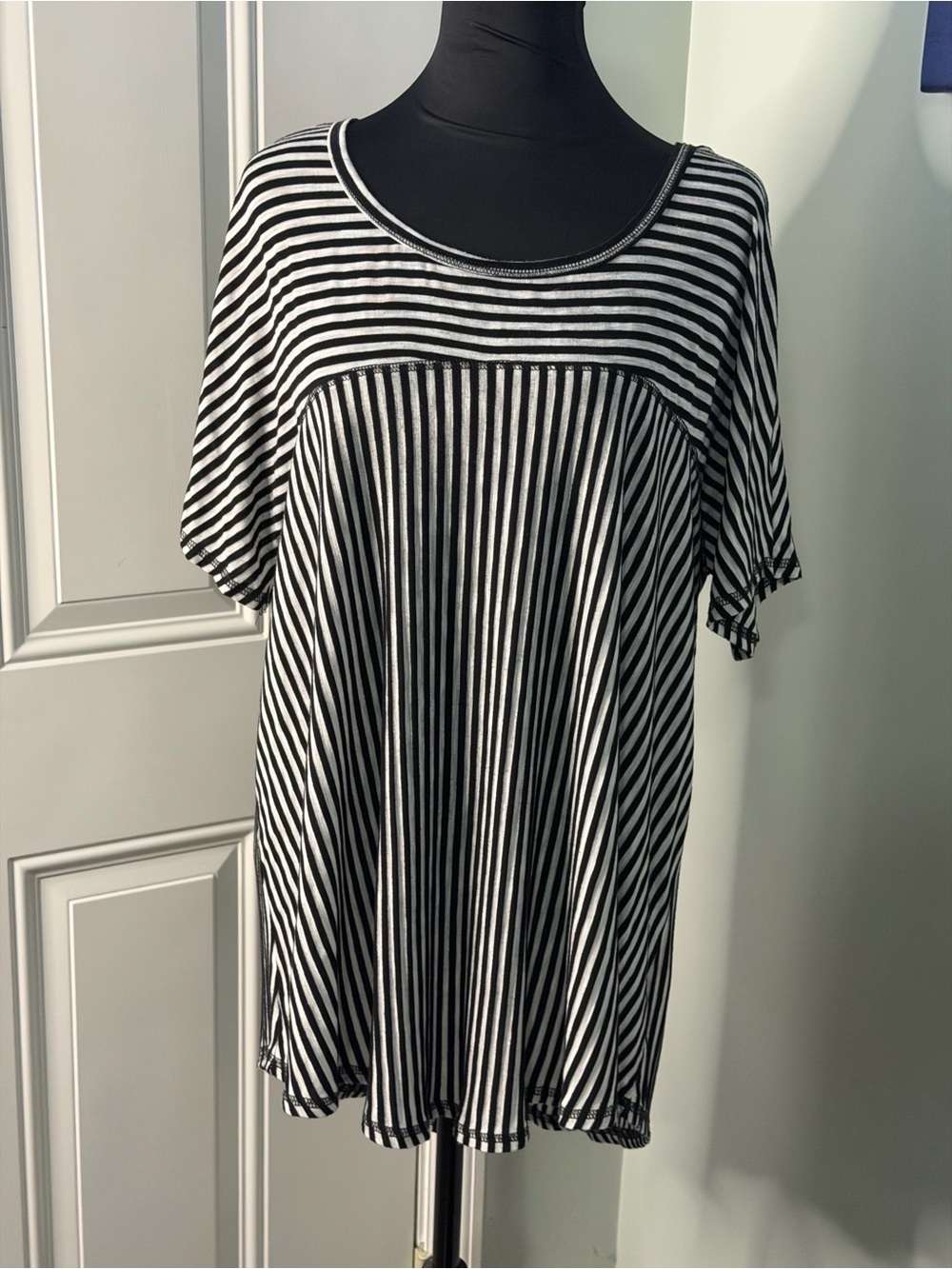 Kim Rogers Black & White Striped Short Sleeve Tunic